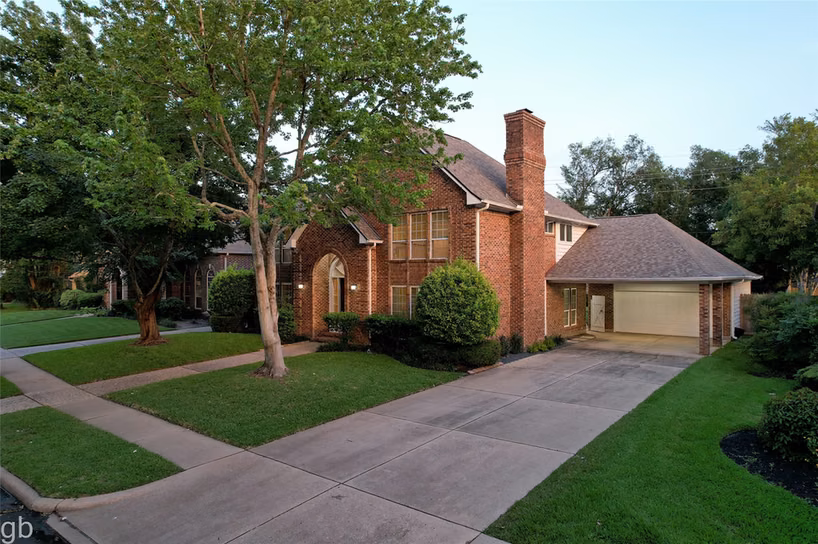 Photo of 2918 Deer Creek Drive, Sugar Land, TX 77478
