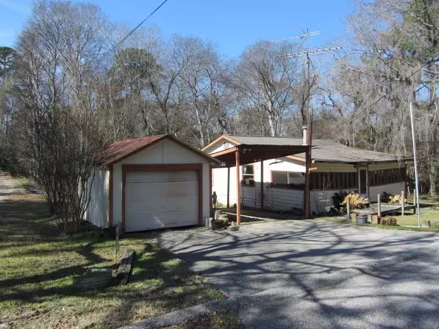 Photo 3 of 1 Lee Drive, Huntsville, TX