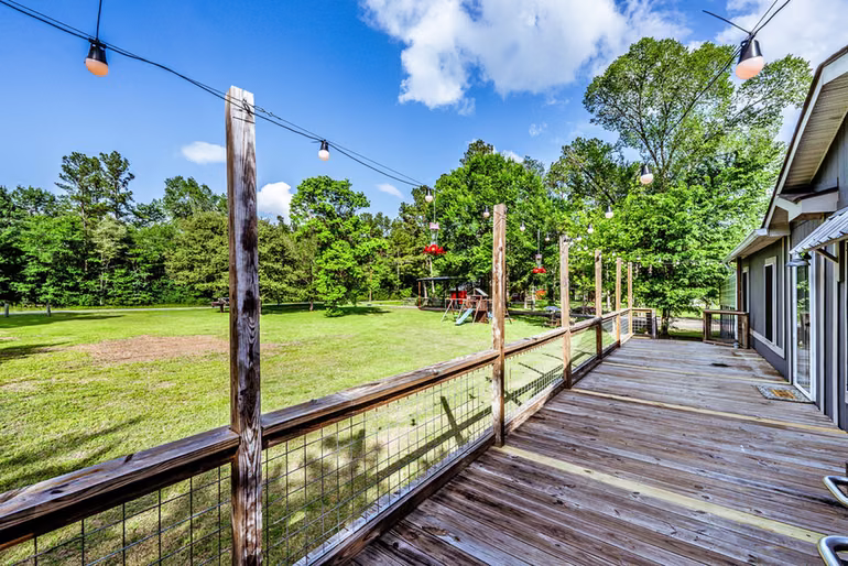 Photo 6 of 61 Kathryn Drive, Huntsville, TX