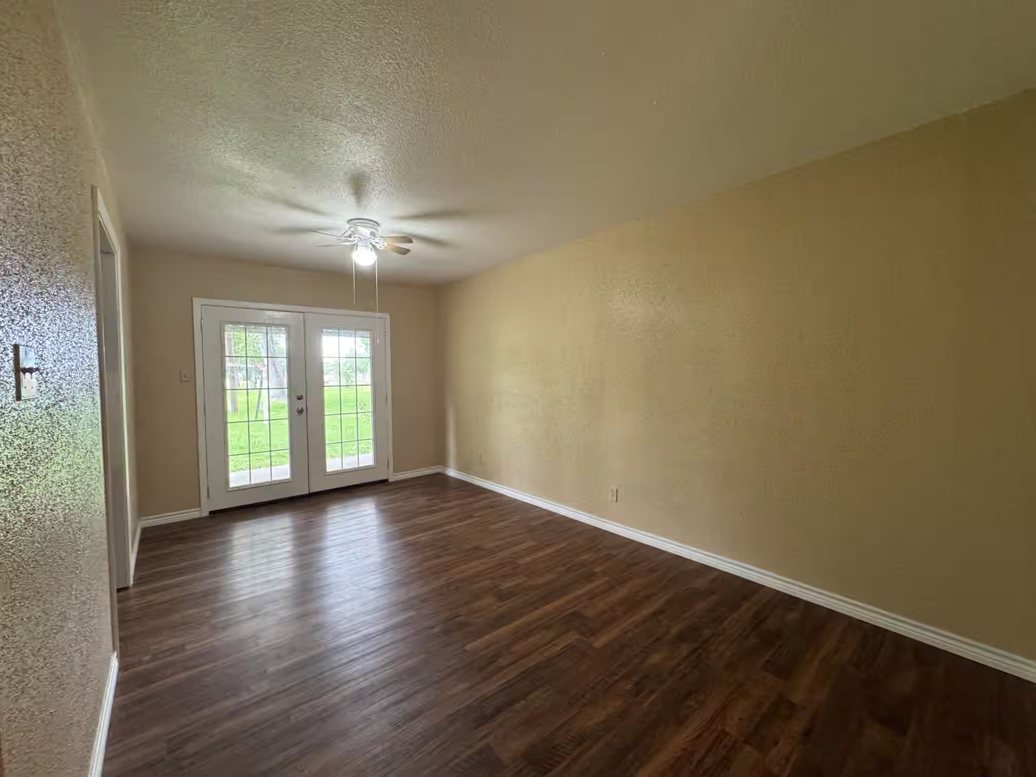 Photo 7 of 1609 Forrest Drive, Wharton, TX