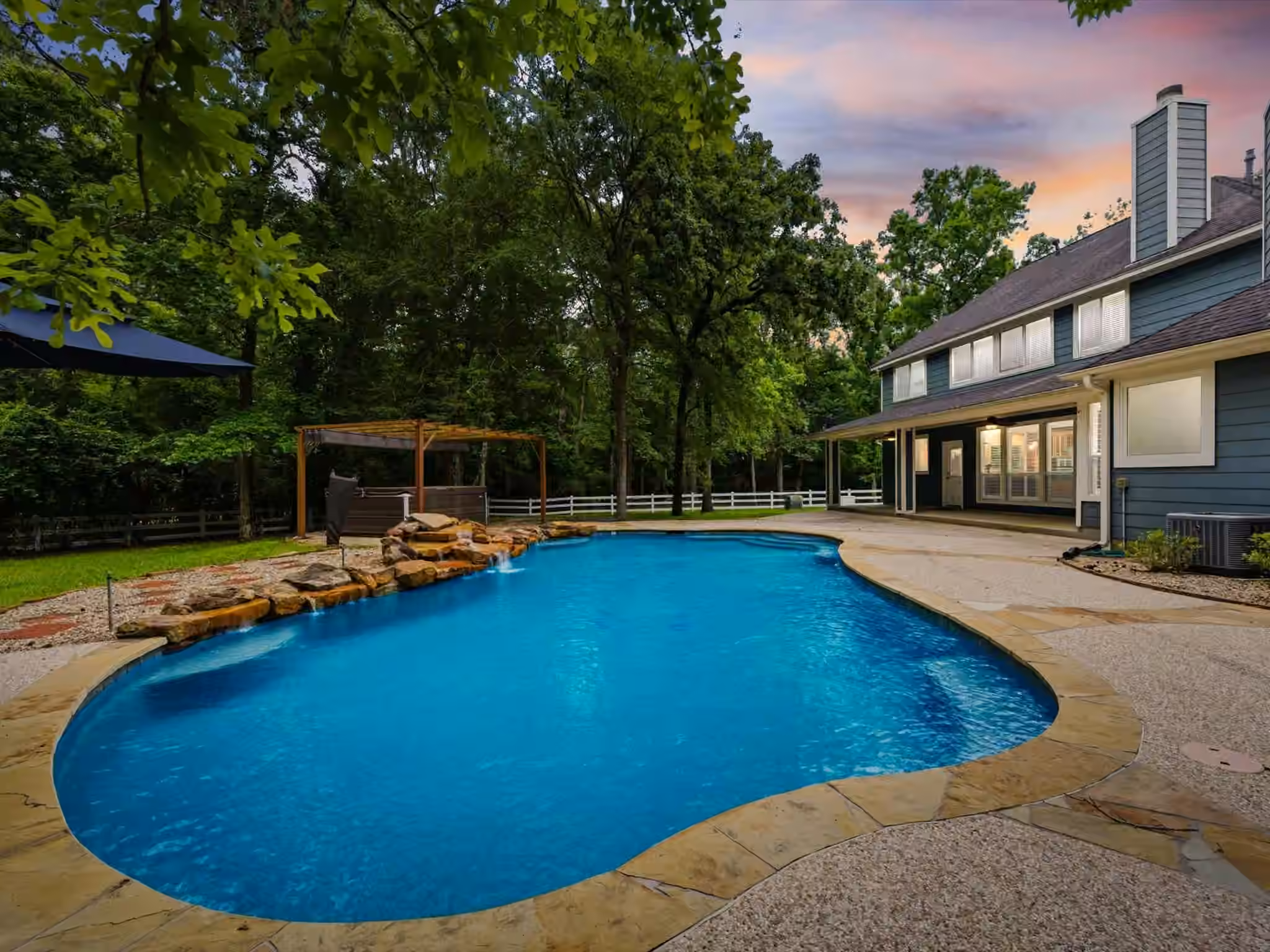 Photo of 8710 Linn Lane, Magnolia, TX 77354