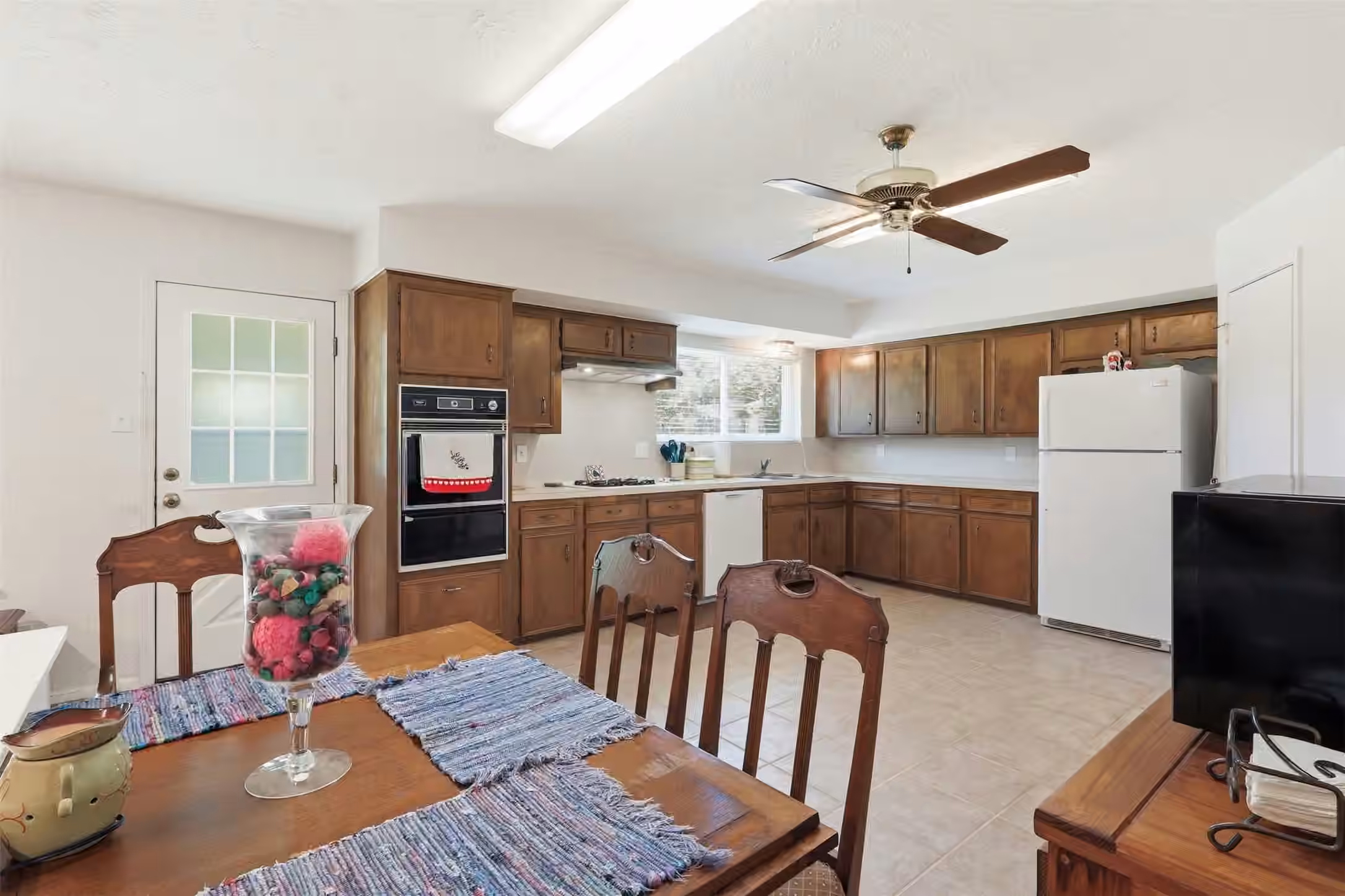 Photo 5 of 21327 Glenbranch Drive, Spring, TX
