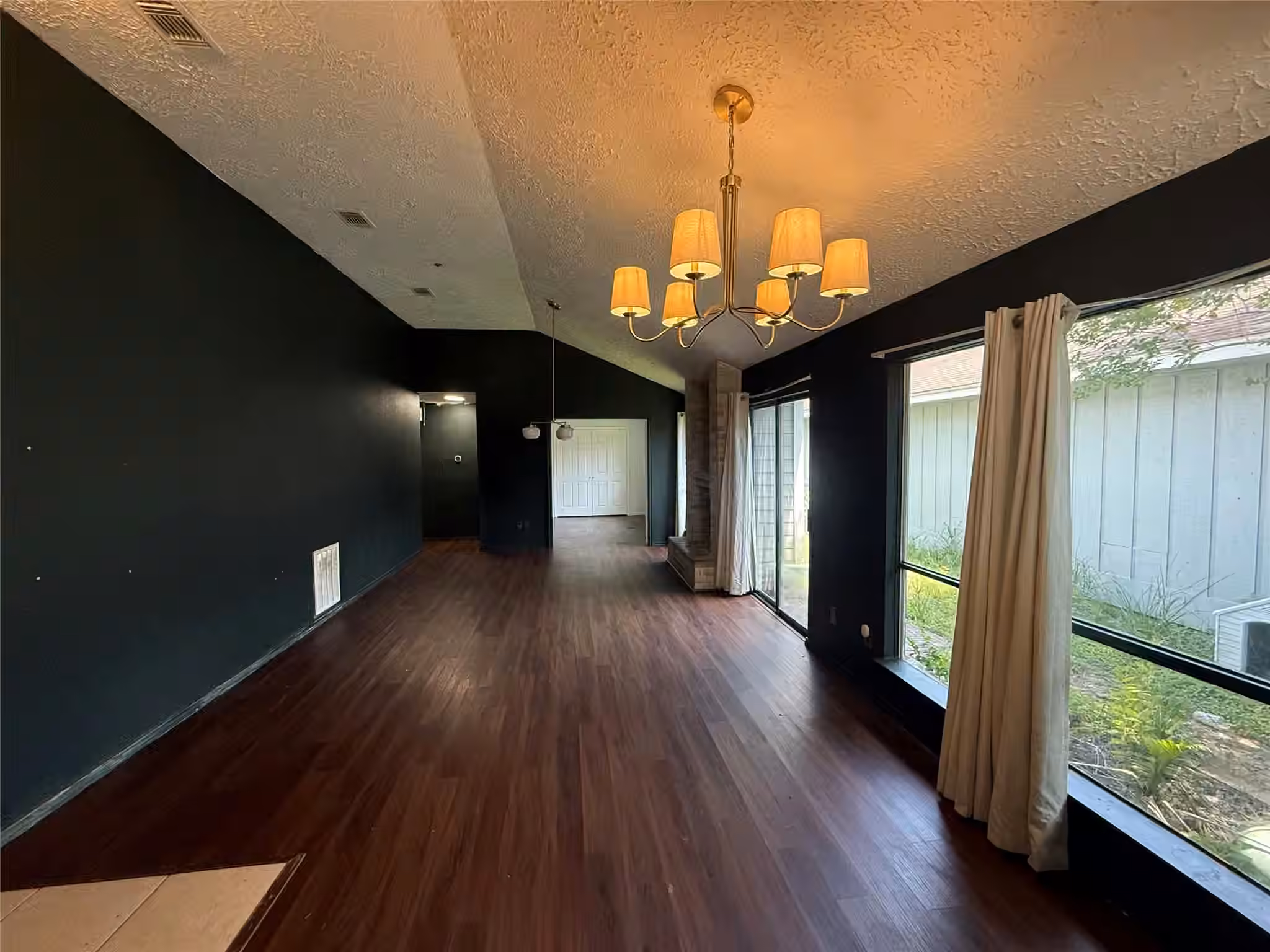 Photo 4 of 1610 Brickarbor Drive, Katy, TX