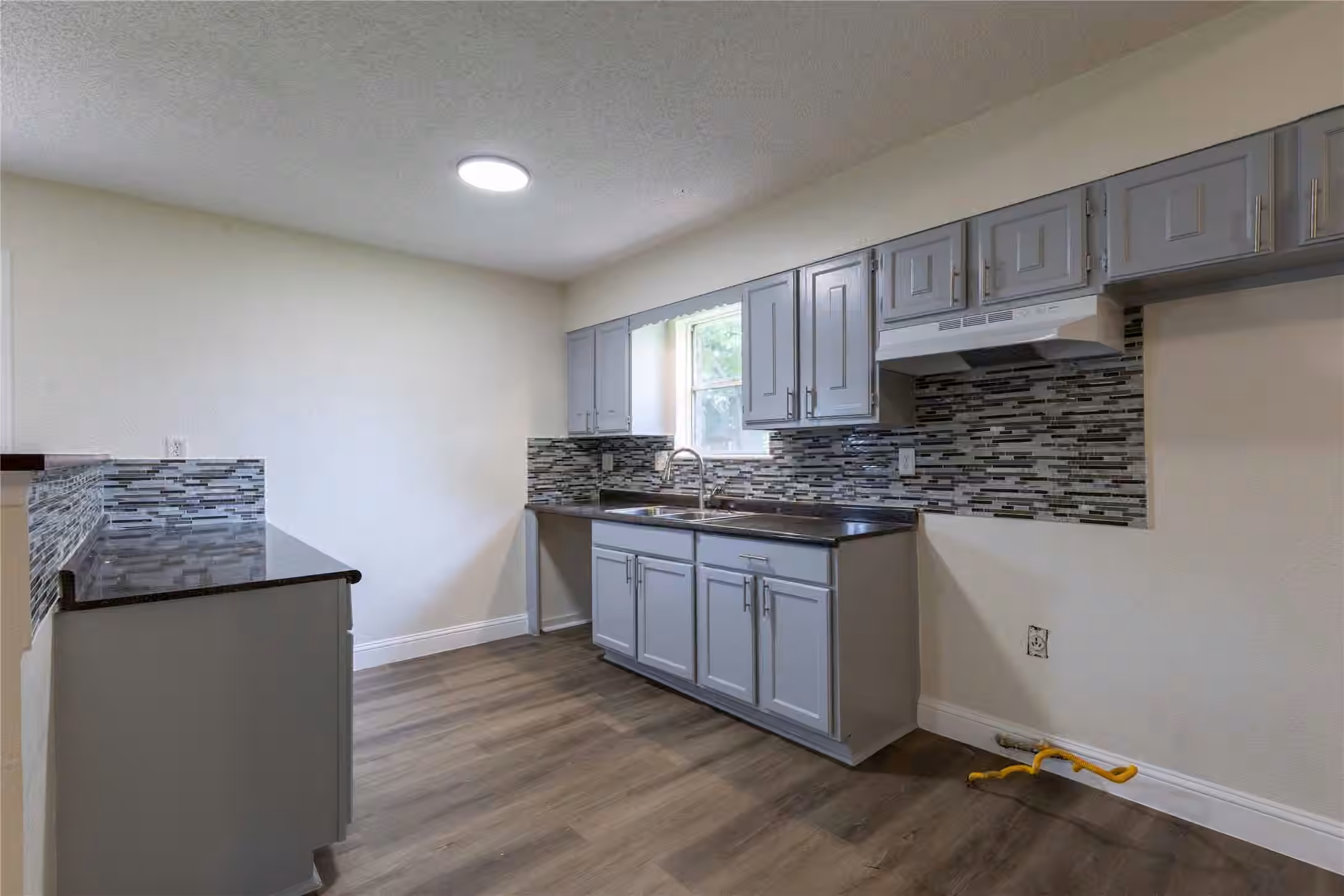 Photo 7 of 12314 Flushing Meadows Drive, Houston, TX