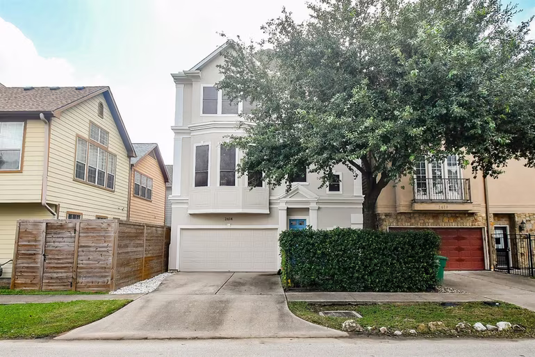Photo of 2614 Maxroy Street, Houston, TX