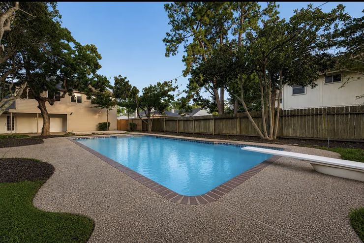 Photo 6 of 11723 Quail Creek Drive, Houston, TX