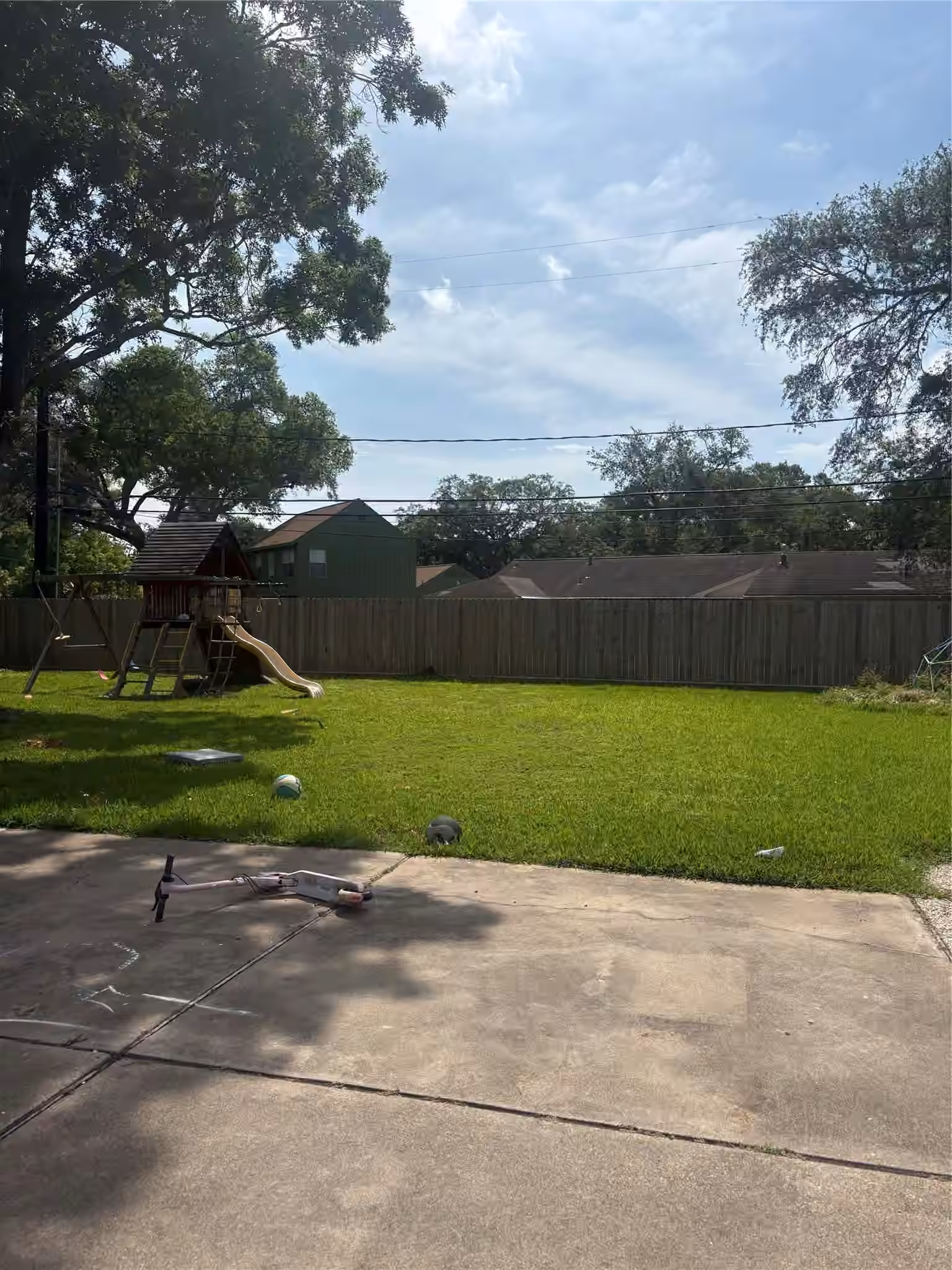 Photo 7 of 208 Lakeshore Drive, Seabrook, TX