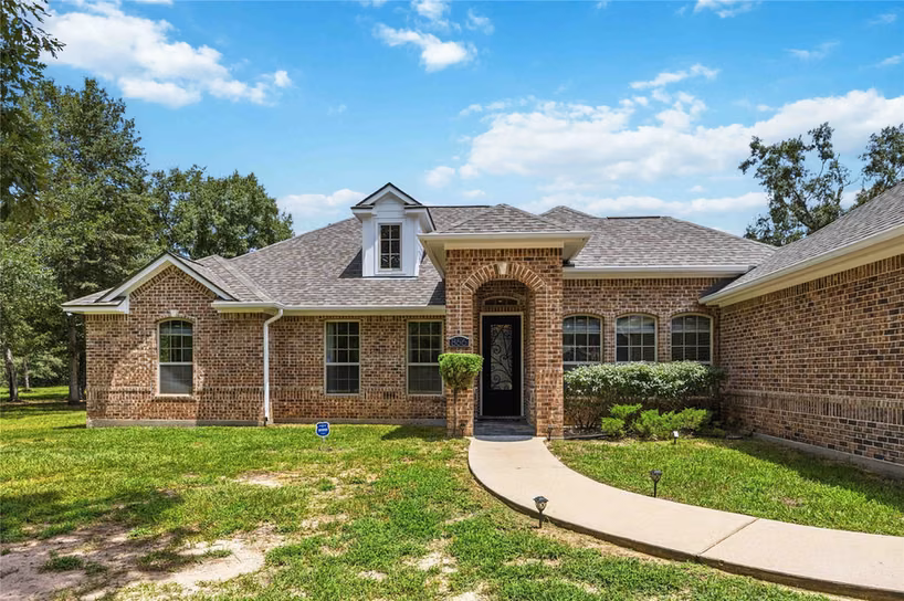 Photo 7 of 866 Big Buck Drive, Cleveland, TX