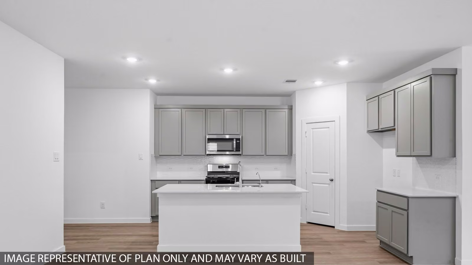 Photo 4 of 17706 Ebling Terrace Drive, Crosby, TX