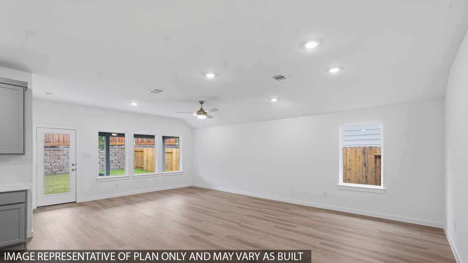 Photo 5 of 17706 Ebling Terrace Drive, Crosby, TX