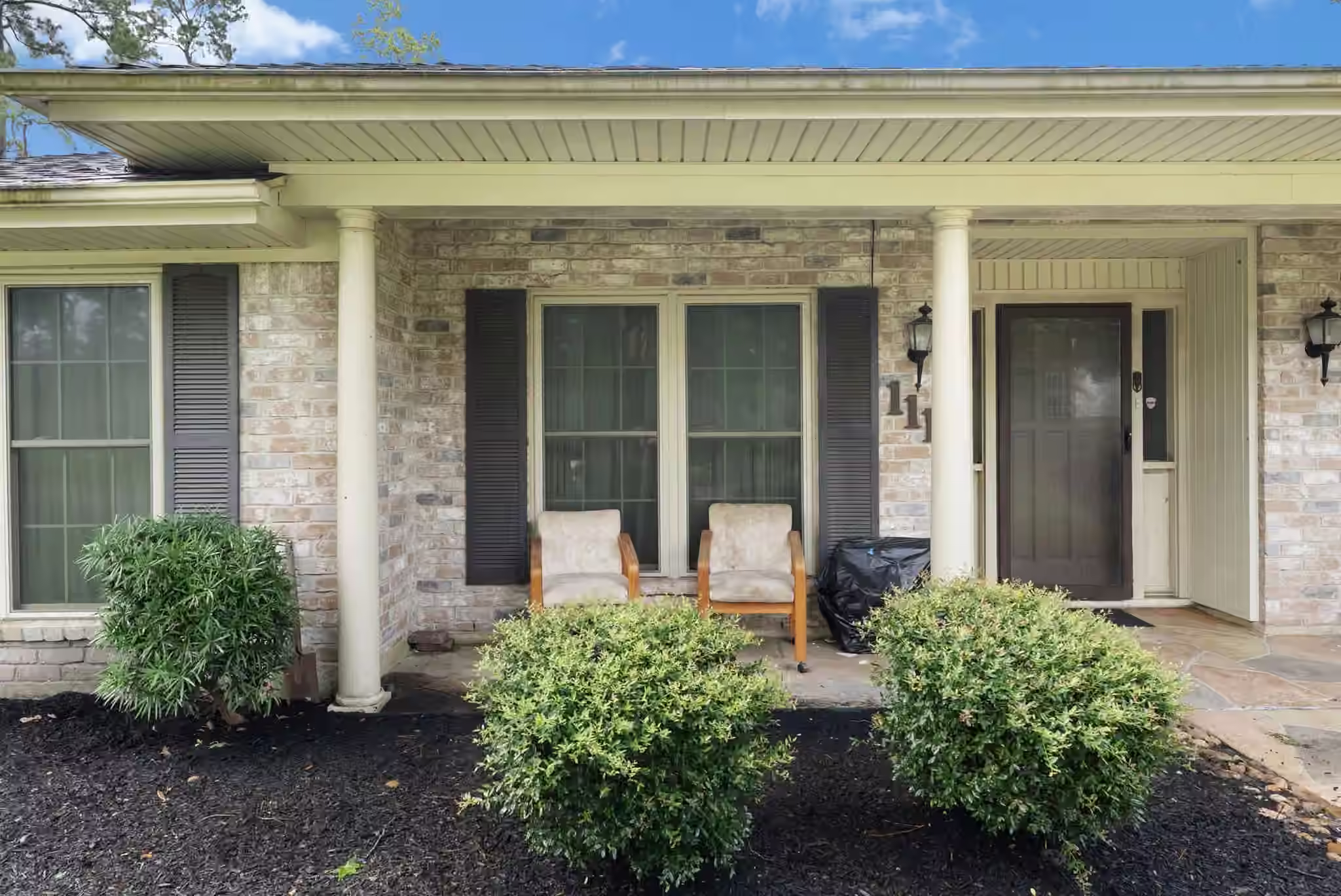 Photo 5 of 1110 Pear Tree Lane, Houston, TX