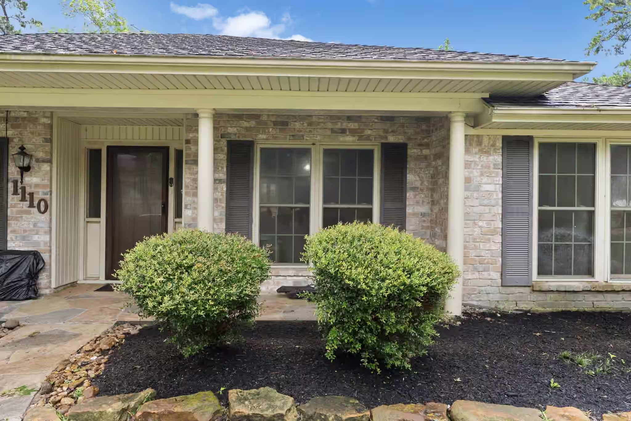 Photo 6 of 1110 Pear Tree Lane, Houston, TX