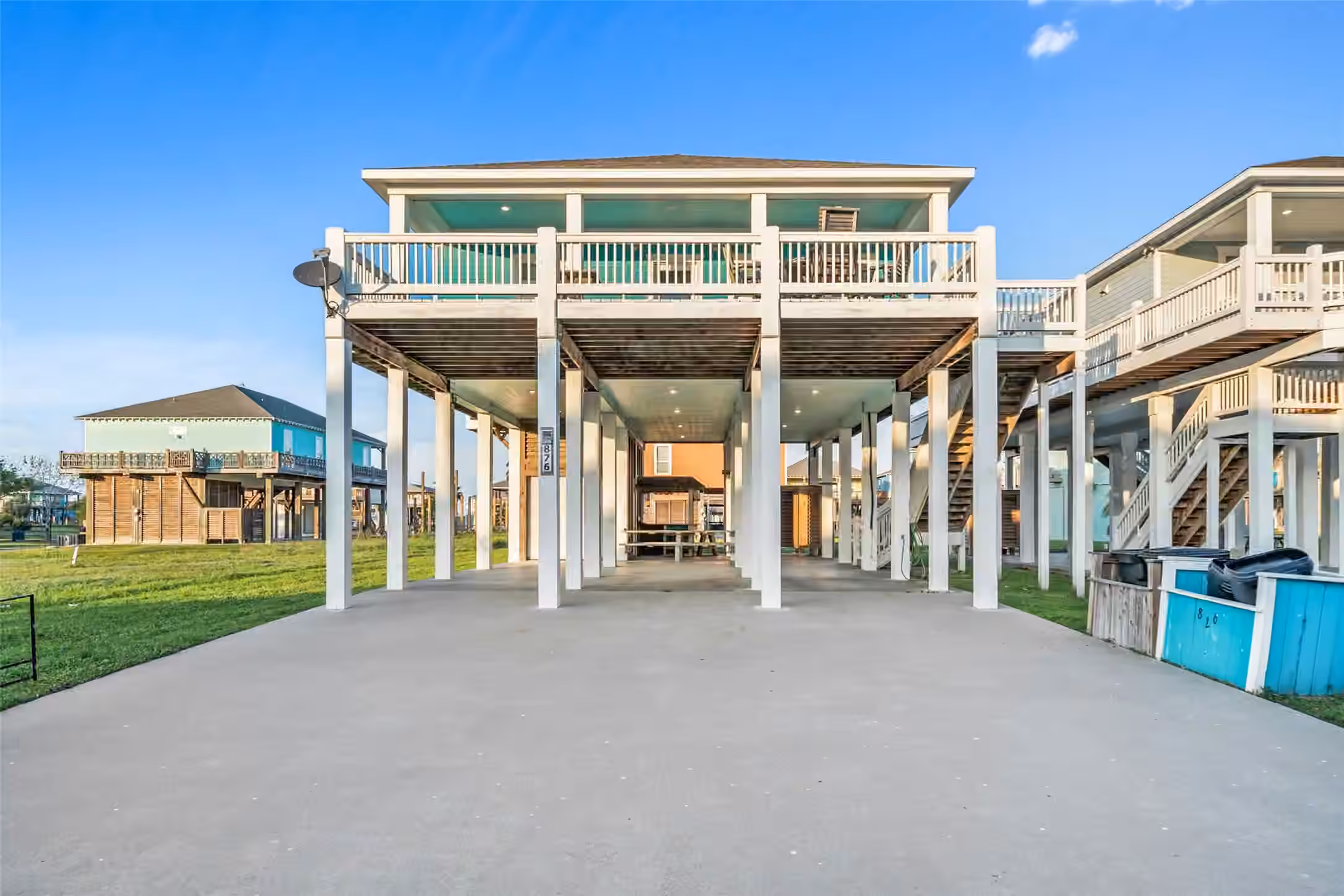 Photo 2 of 876 Palmetto Drive, Port Bolivar, TX