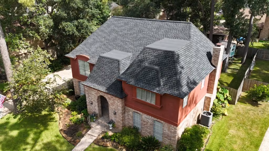 Photo 4 of 2015 Shady Branch Drive, Kingwood, TX