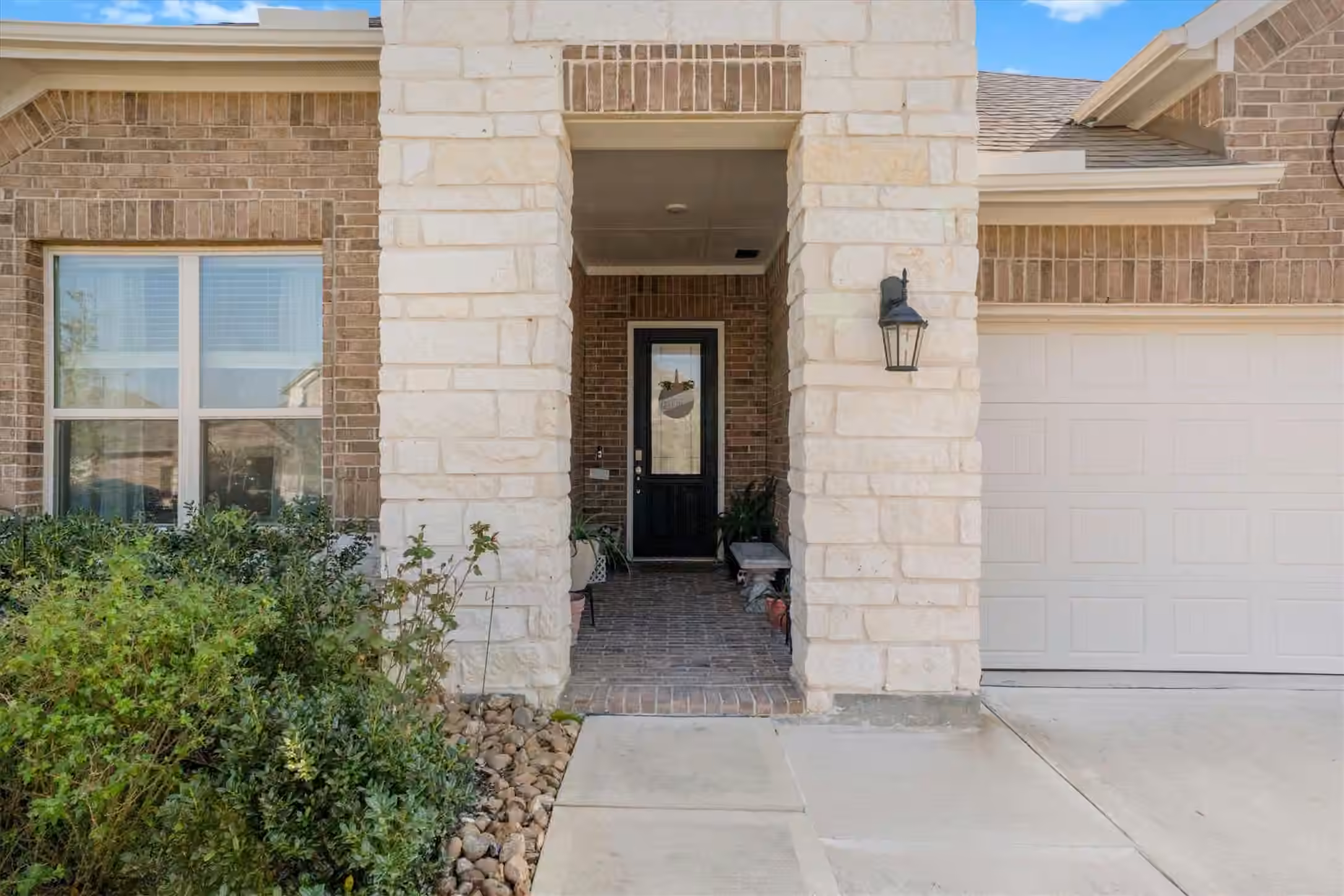 Photo 5 of 992 Youth Water Road, Montgomery, TX