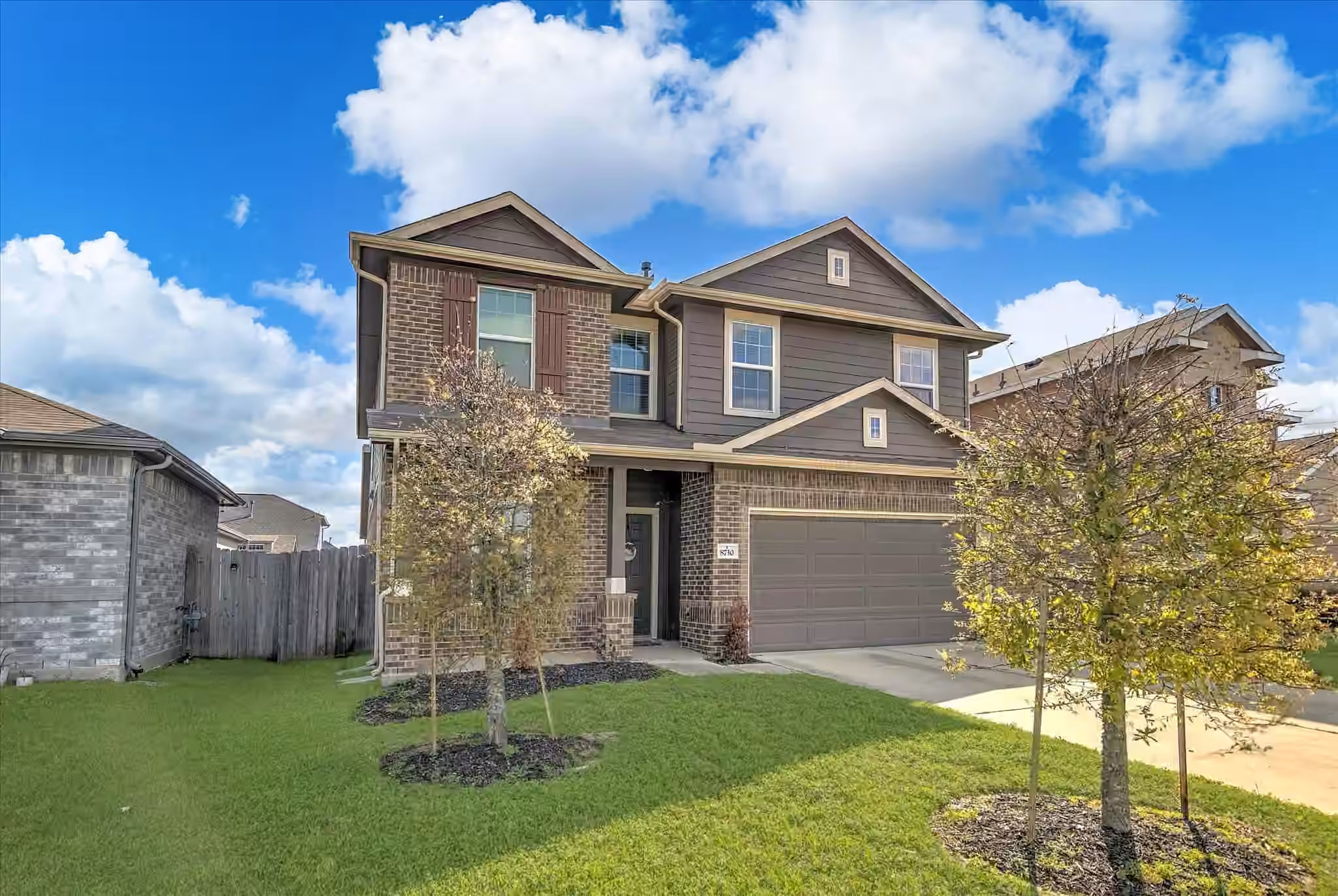 Photo 3 of 8730 Willet Street, Baytown, TX