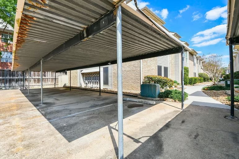 Photo 7 of 2300 Augusta Drive 28, Houston, TX
