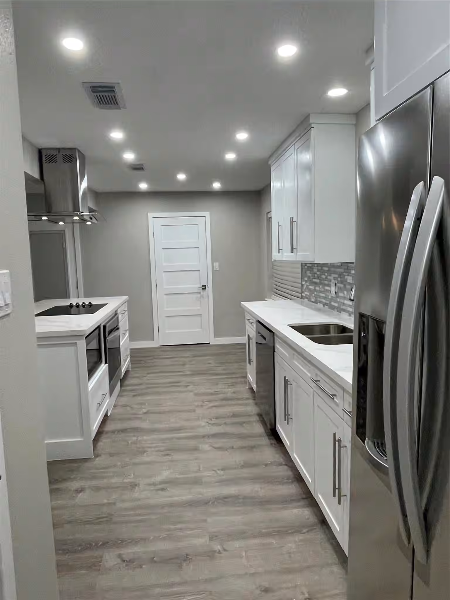 Photo 6 of 10606 Hoyte Drive, Houston, TX