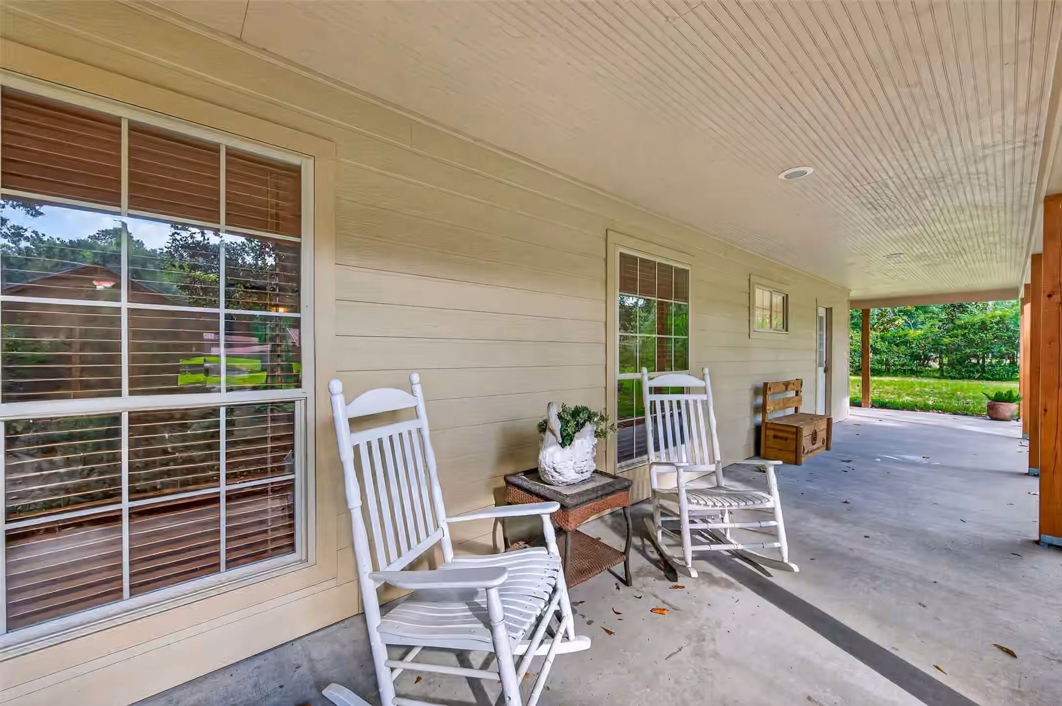 Photo 4 of 13996 Kidd Road, Conroe, TX