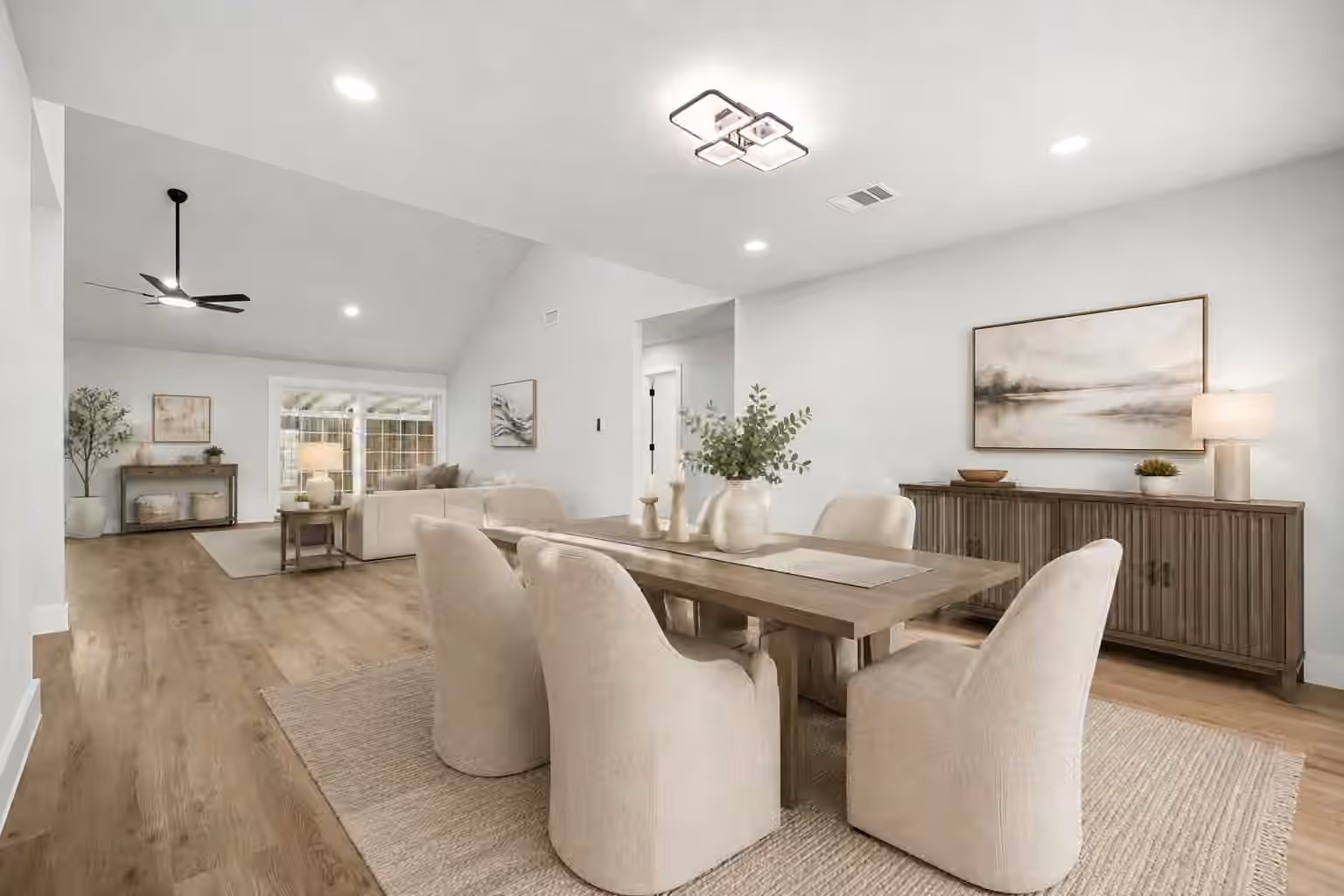 Photo 6 of 11003 Bellbrook Drive, Houston, TX