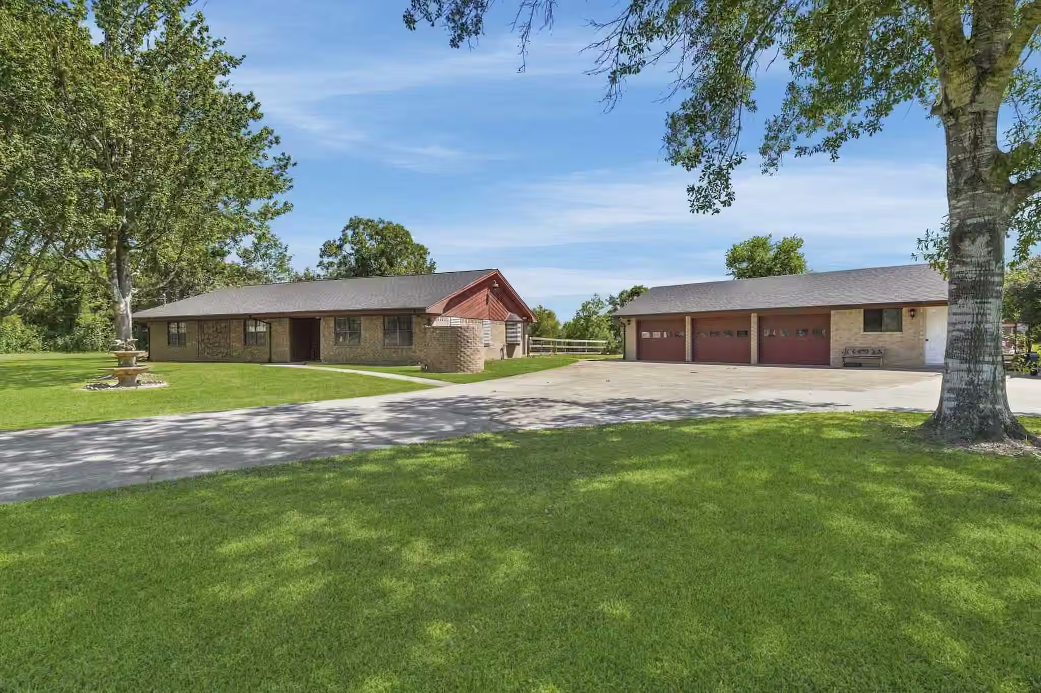 Photo of 16101 Bluebird Street, Santa Fe, TX 77517