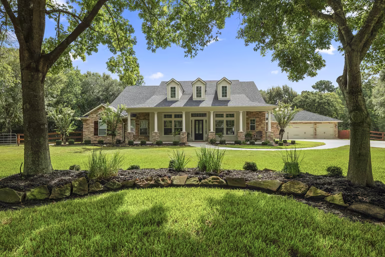 Photo 2 of 11507 Kingford Court, Montgomery, TX
