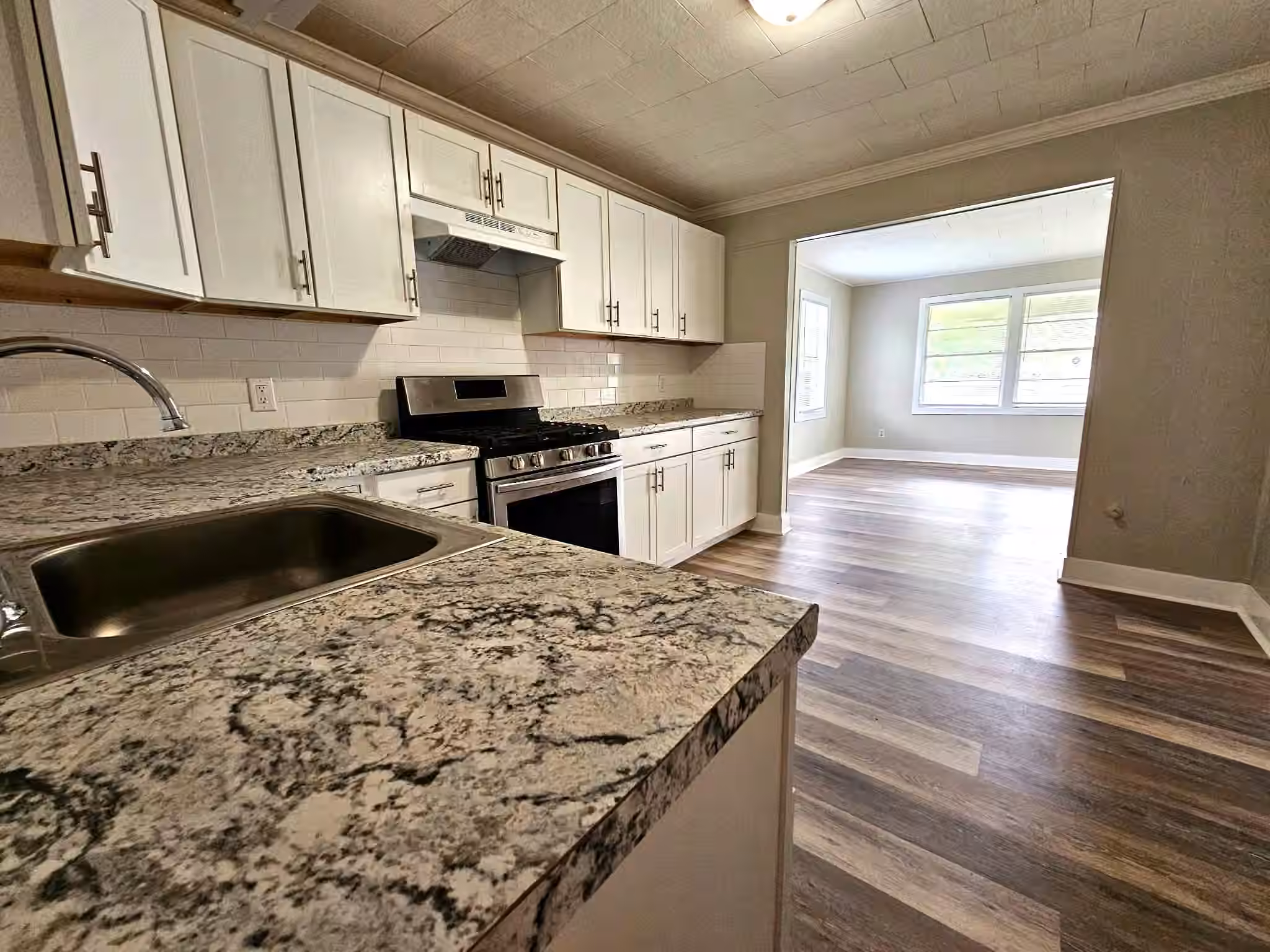 Photo 7 of 202 N Logan Street, Texas City, TX