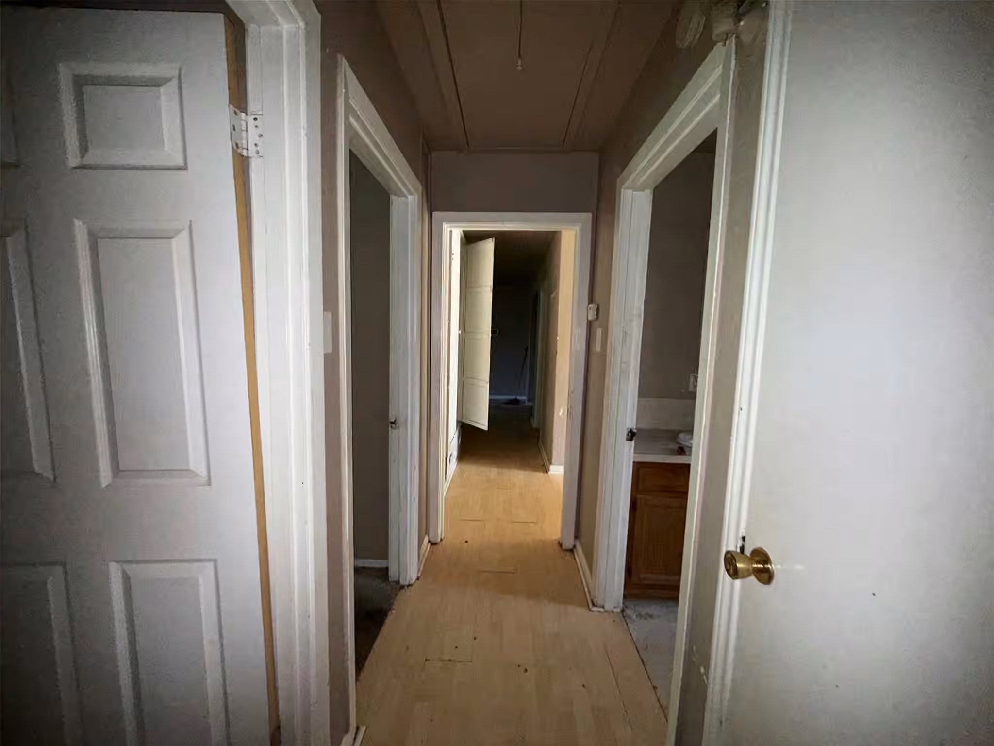 Photo 5 of 6026 Glenhurst Drive, Houston, TX