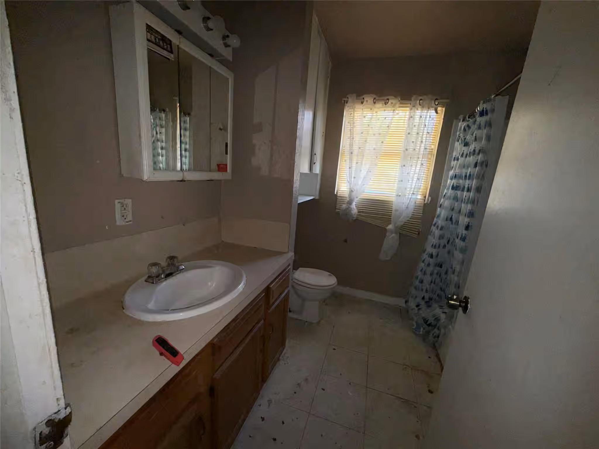 Photo 7 of 6026 Glenhurst Drive, Houston, TX