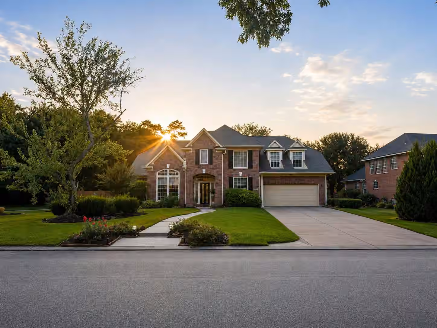 Photo 2 of 5903 Riverchase Trail, Houston, TX