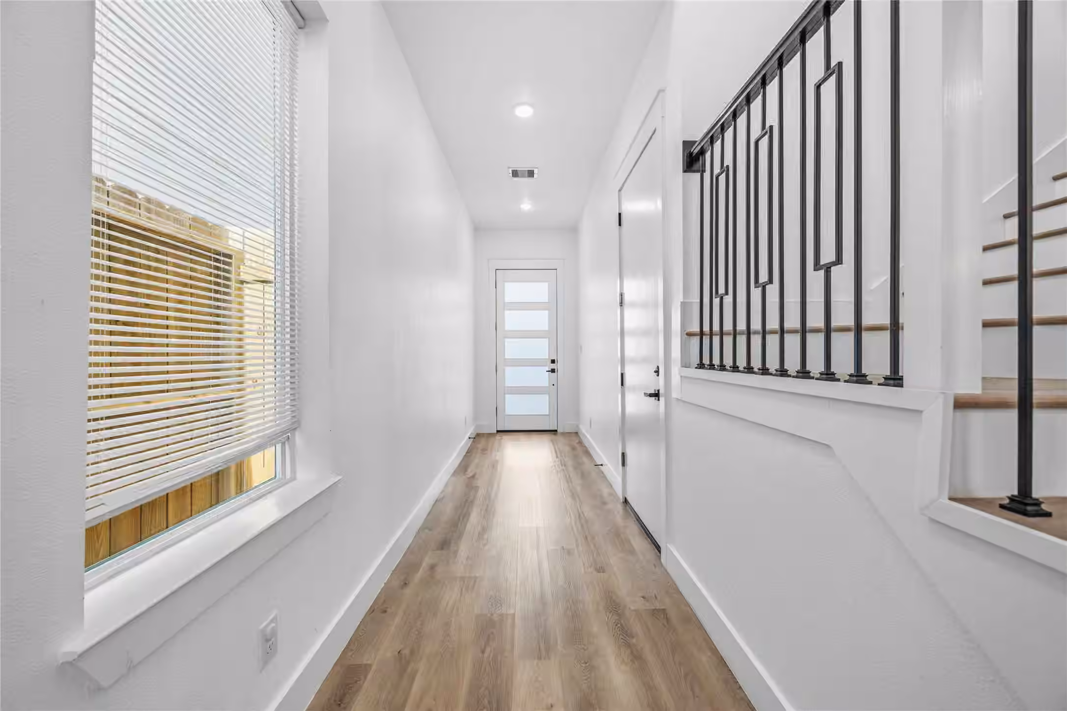 Photo 7 of 2337 Paul Quinn Street, Houston, TX