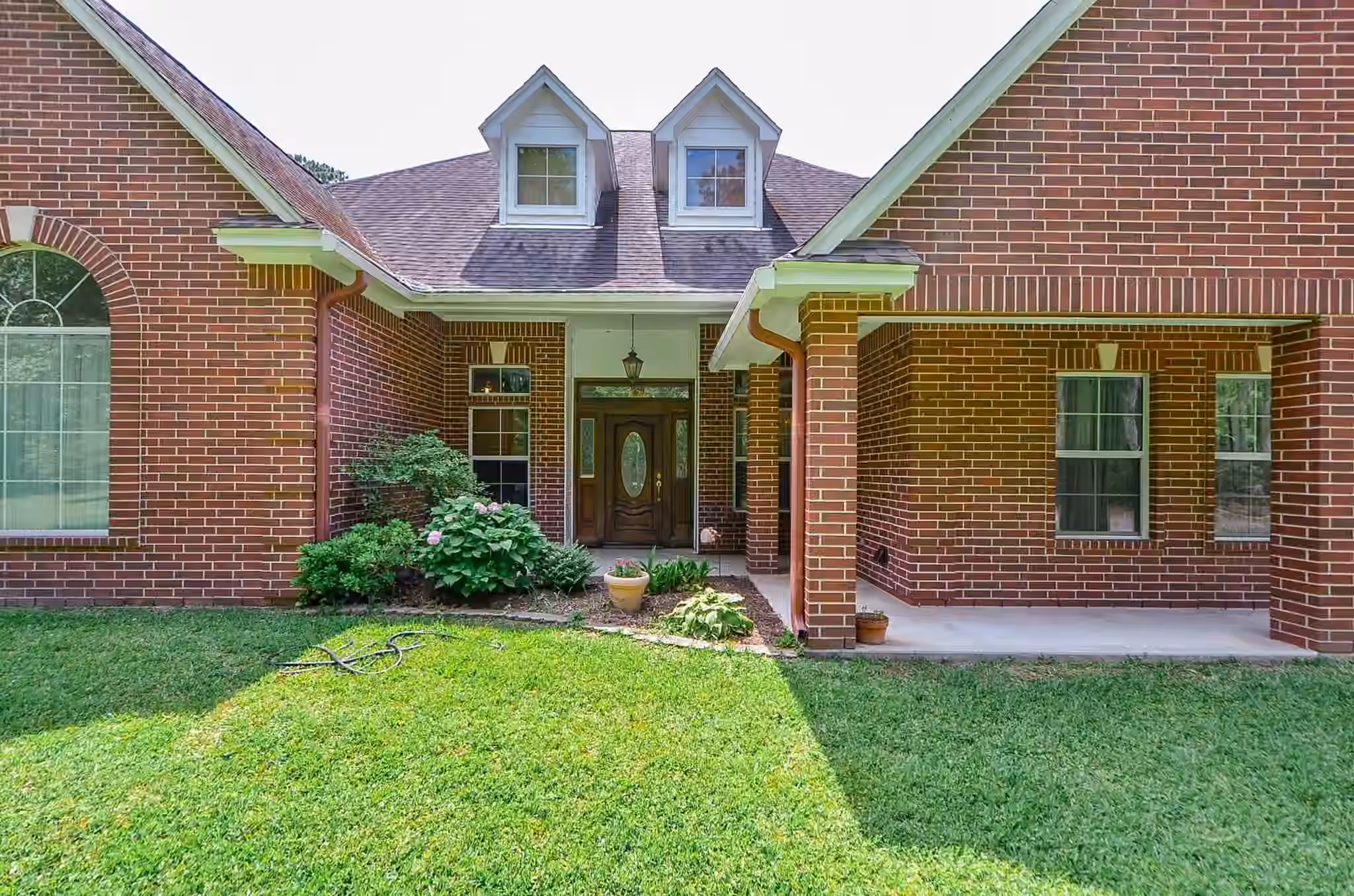Photo 3 of 15524 Jim Branch Road, Old River Winfree, TX