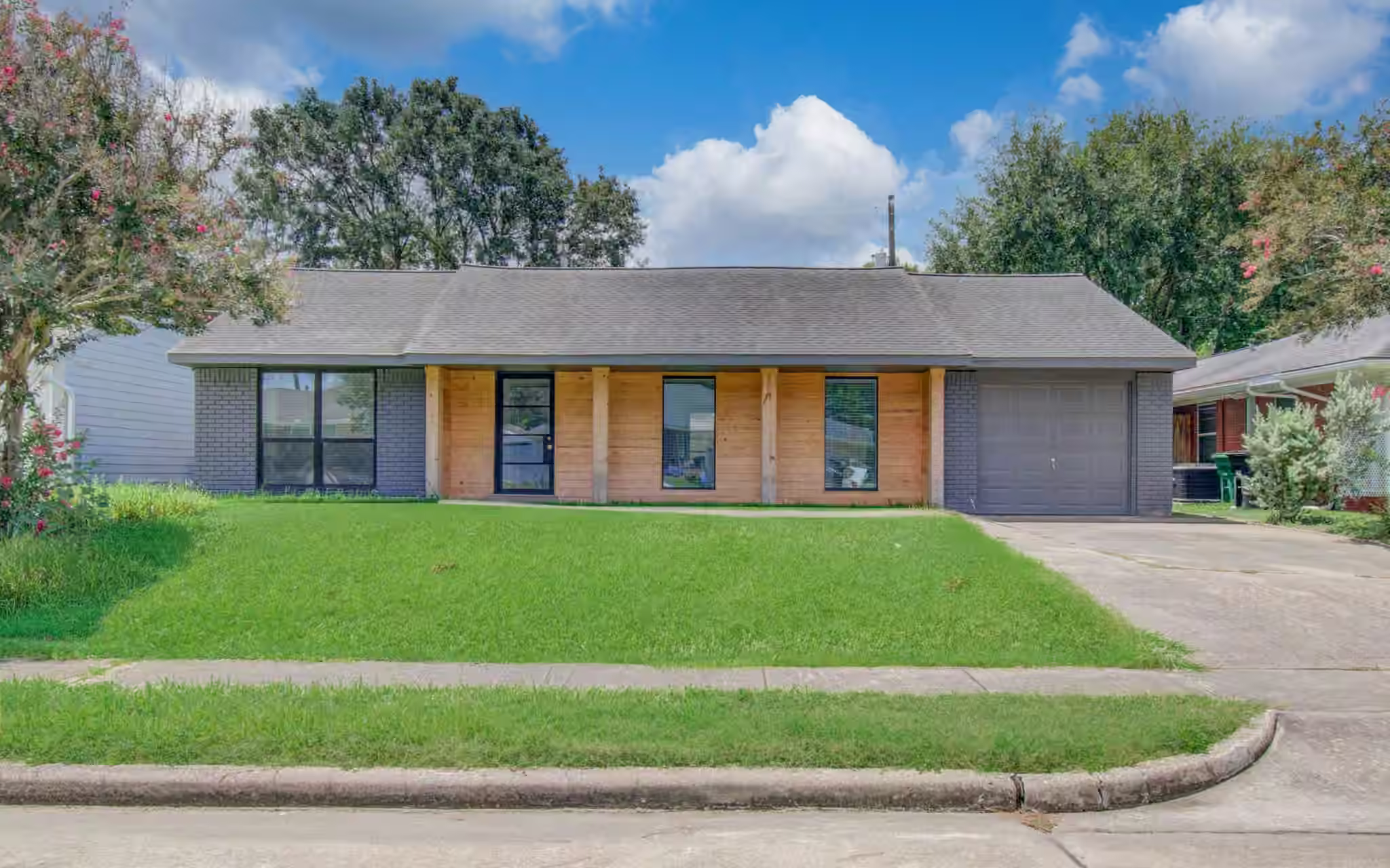 Photo of 4009 Omeara Drive, Houston, TX 77025