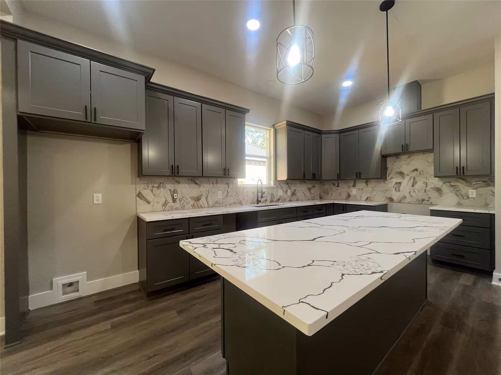 Photo 6 of 28807 Champion Oaks Dr, Magnolia, TX