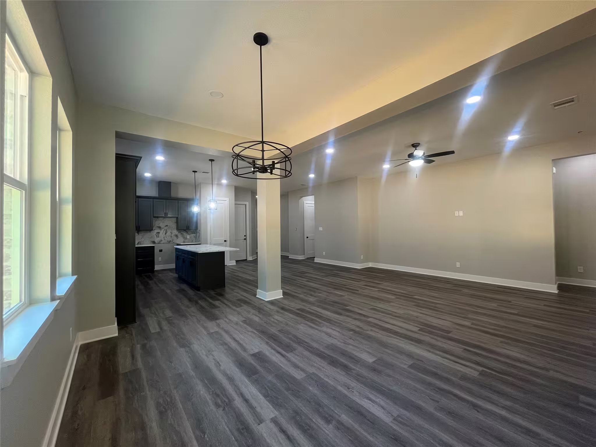 Photo 7 of 28807 Champion Oaks Dr, Magnolia, TX