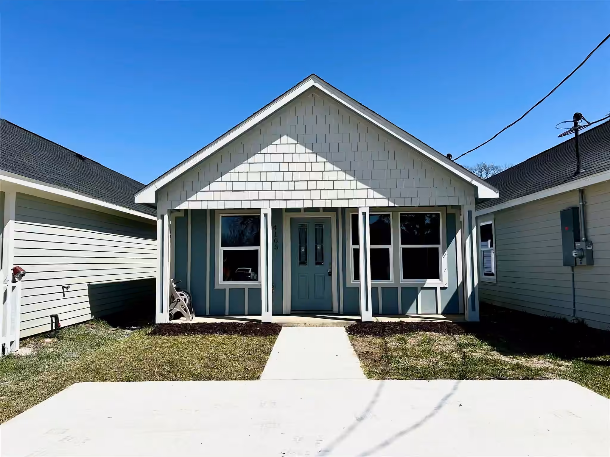 Photo of 4103 Coon St, Bacliff, TX
