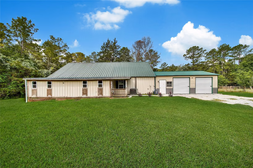Photo 3 of 9 Wood Forest Drive, New Waverly, TX