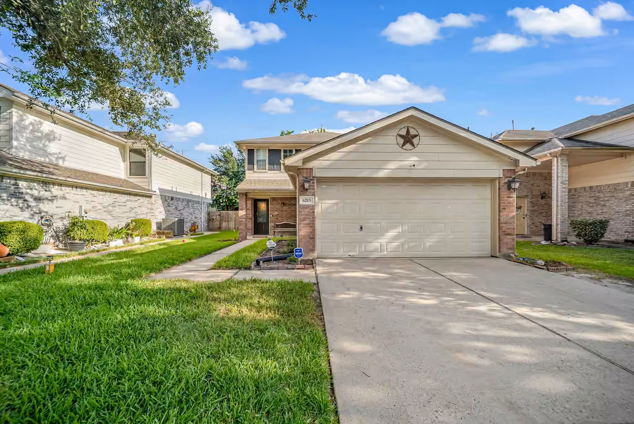 Photo of 6215 Sutton Meadows Drive, Houston, TX 77086