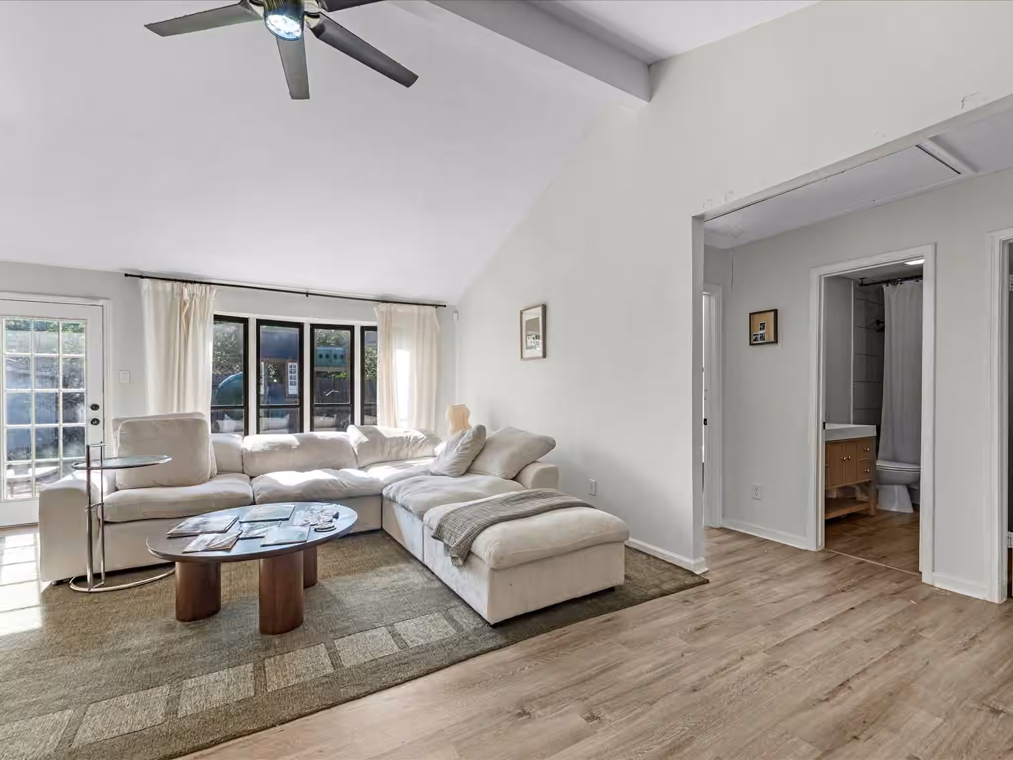 Photo 6 of 223 Kirkaldy Drive, Houston, TX
