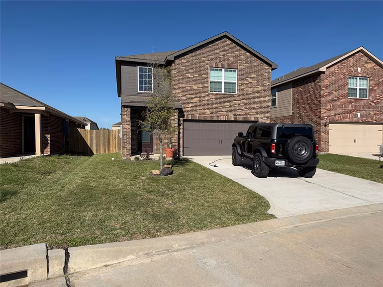 Photo 2 of 20615 Bauer Moonlight Drive, Hockley, TX