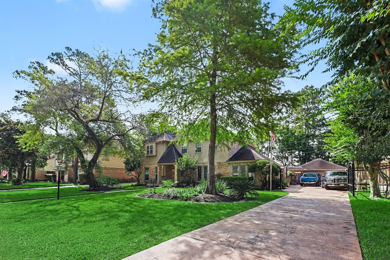 Photo 4 of 6711 Campden Drive, Spring, TX