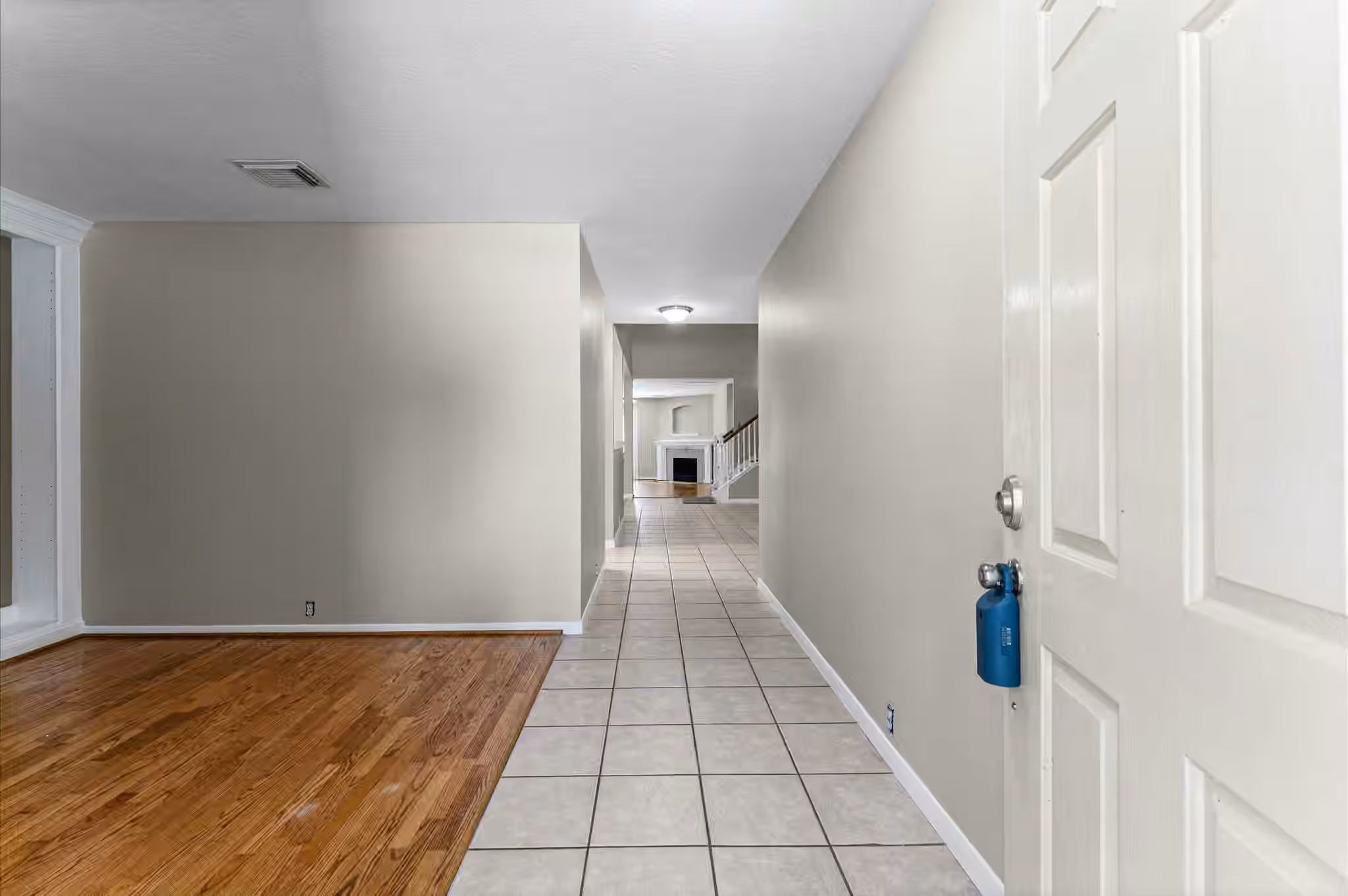 Photo 3 of 11819 S Brenton Knoll Drive, Tomball, TX