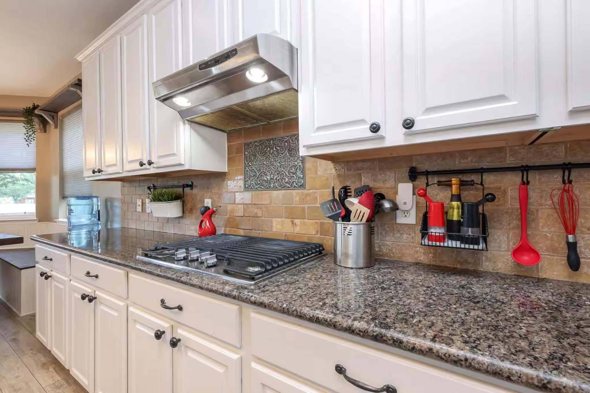 Photo 7 of 3239 Braesview Drive, Pearland, TX