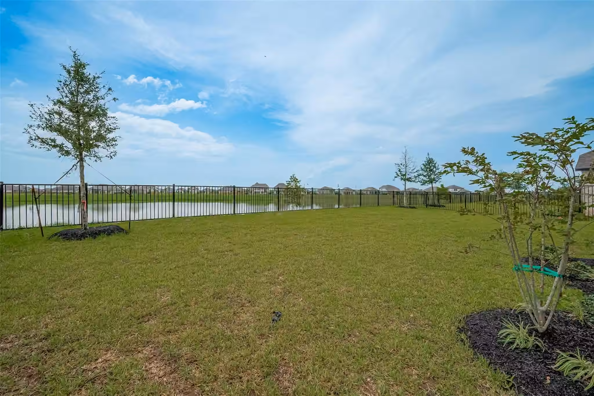 Photo 2 of 2907 Golden Isle Drive, Texas City, TX