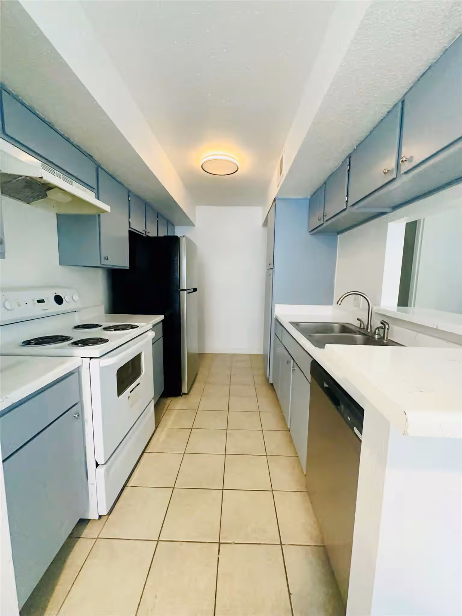 Photo 4 of 6633 W Airport Boulevard 1303, Houston, TX