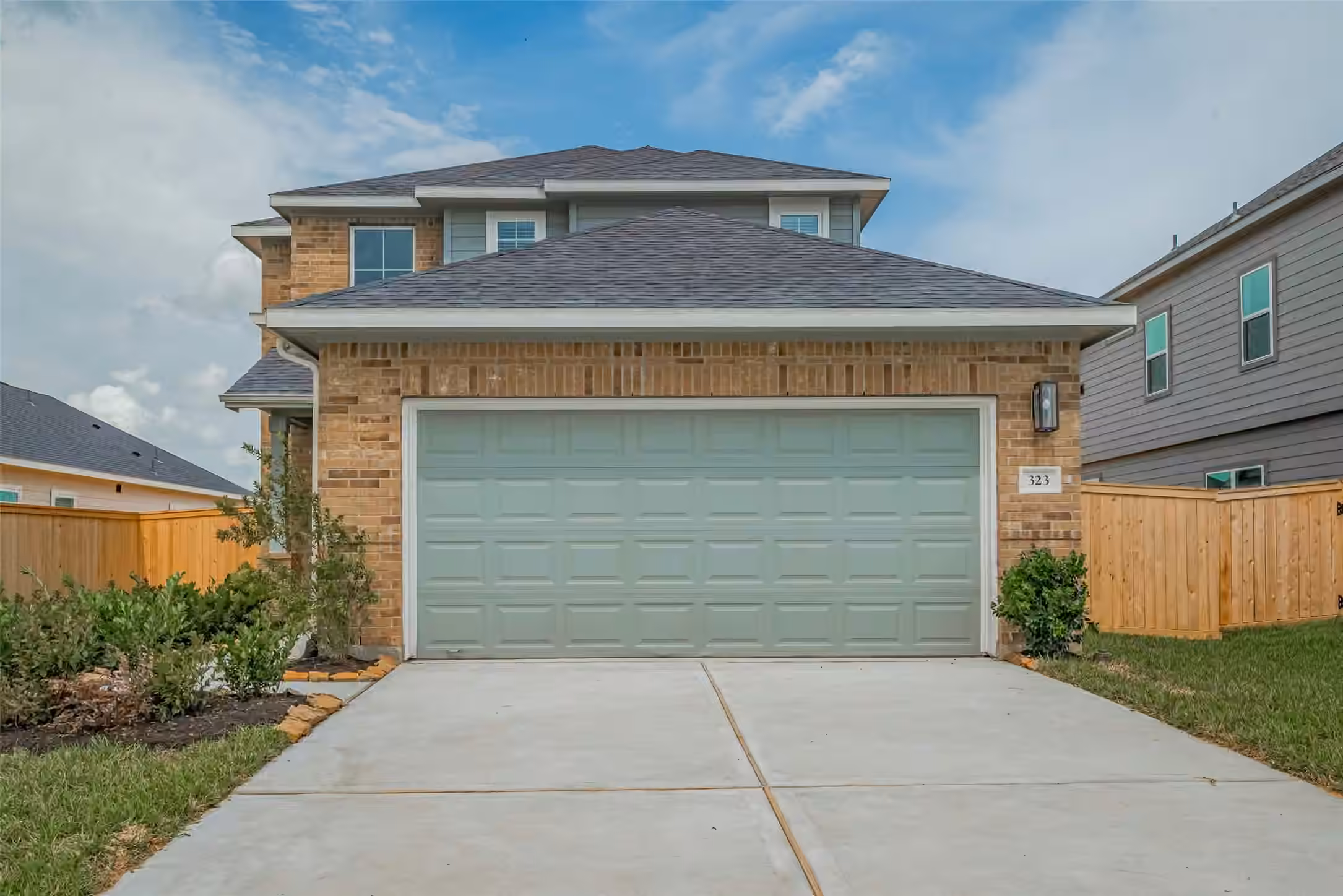 Photo of 323 Palero Path, Brookshire, TX 77423