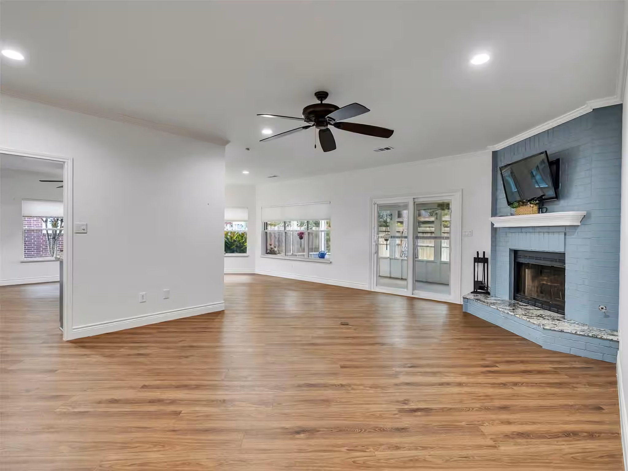 Photo 7 of 10459 Twin Circles Drive, Montgomery, TX