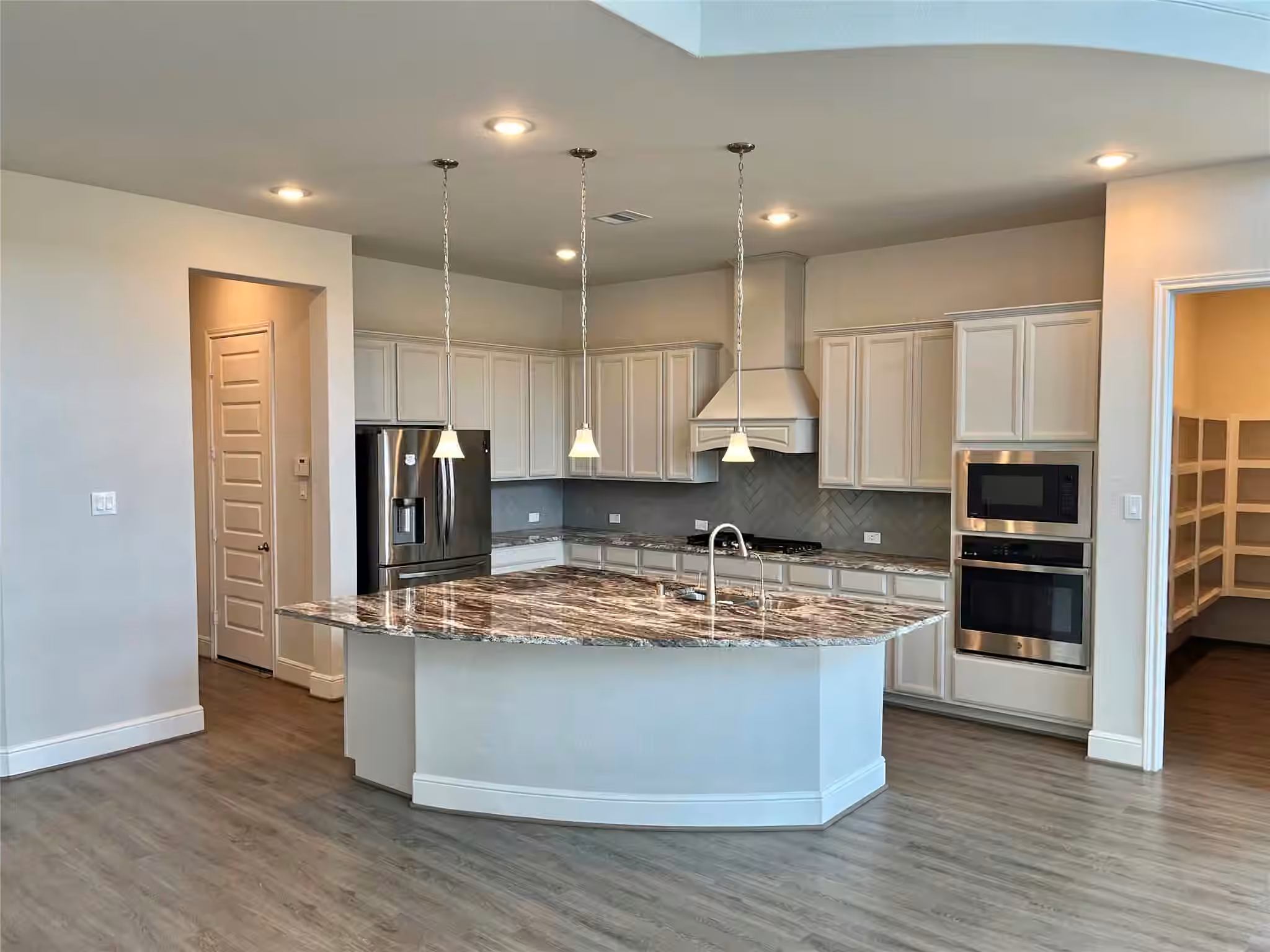 Photo 7 of 5003 Sullivan Drive, Manvel, TX