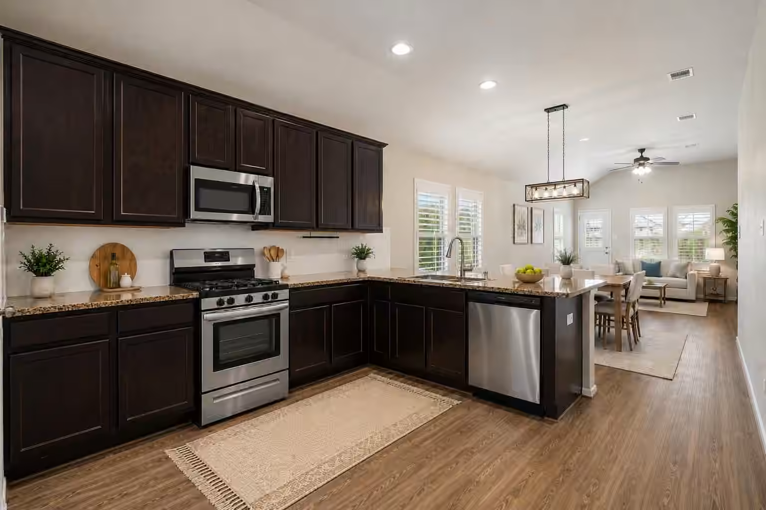 Photo 4 of 22627 Rosy Heights Trail, Tomball, TX