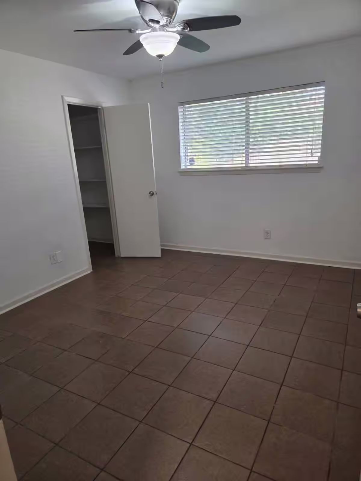 Photo 7 of 5510 NW Circlegate Drive NW, Spring, TX